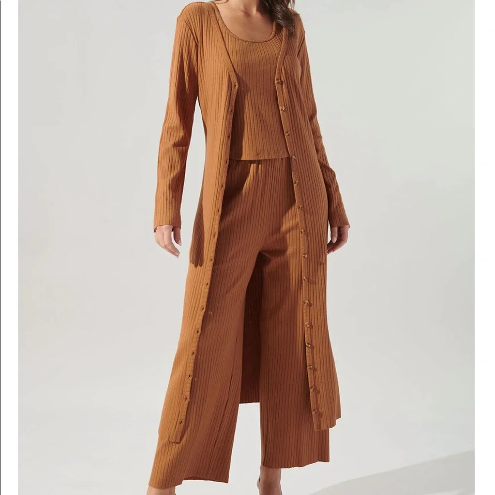 Provence Ribbed Knit Midi Cardigan Dress - Picture 2 of 4